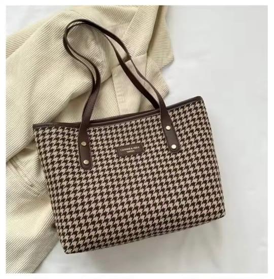 Grameen check tote bag